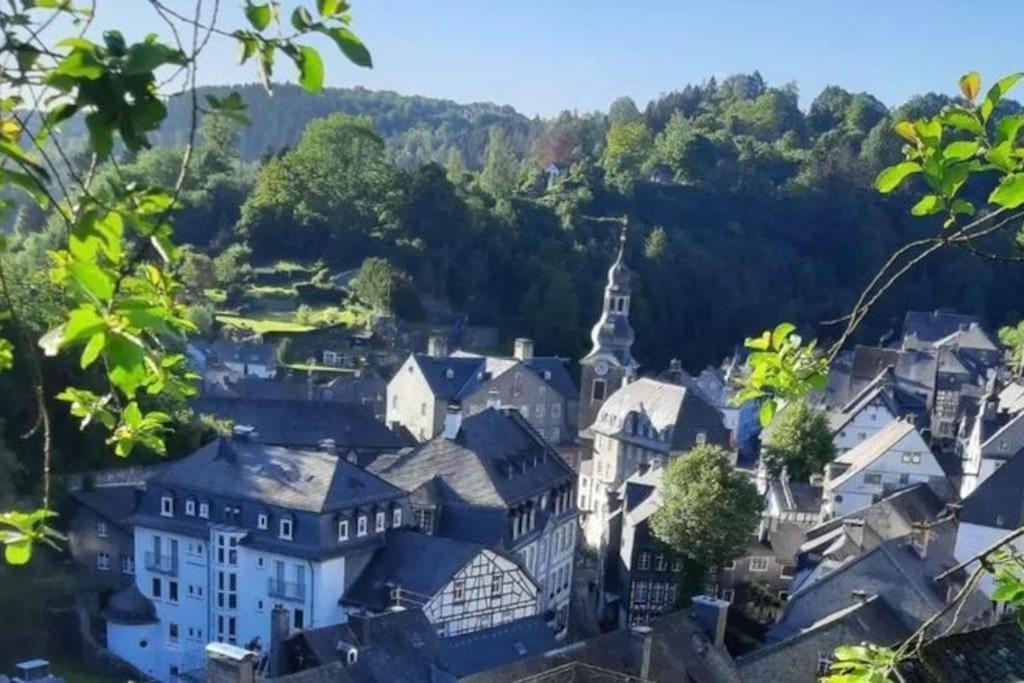 Hueftgold Wohnen&terrasse *